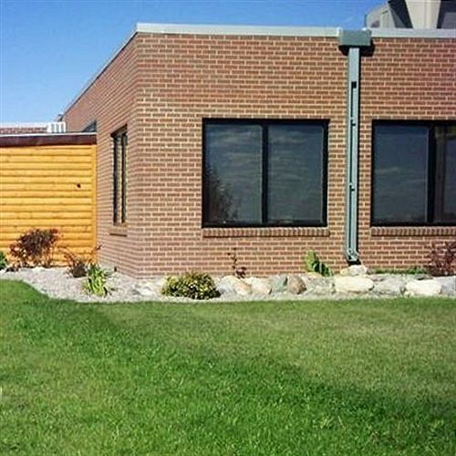 Sunlac Inn Lakota Exterior photo